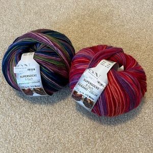 NWT 2 skeins Worsted Weight Wool Sock Yarn